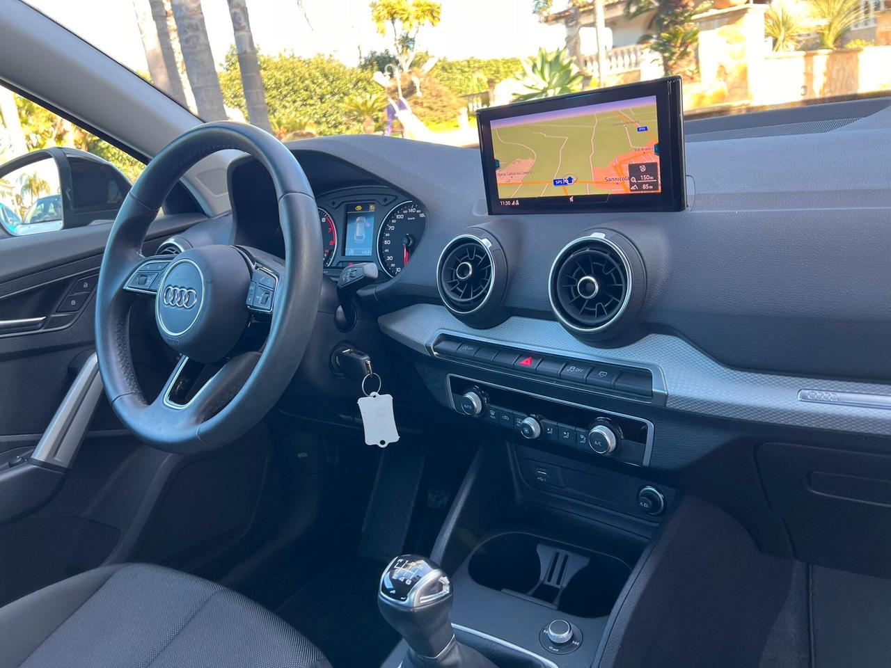 Audi Q2 35 TFSI Business