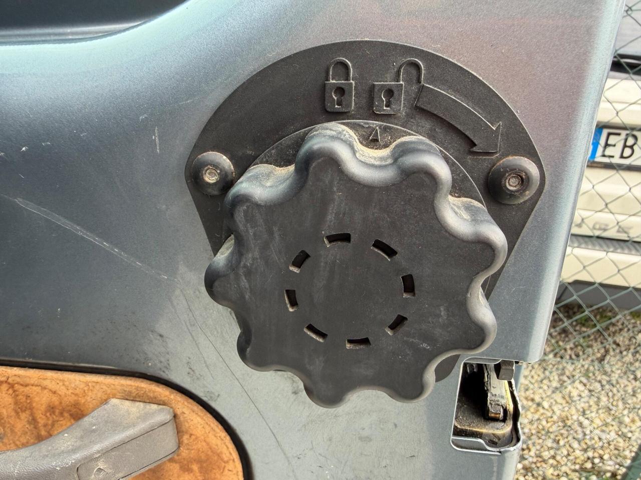 Ford Transit 280 2.0 TD/100PC 6 posti tetto alto