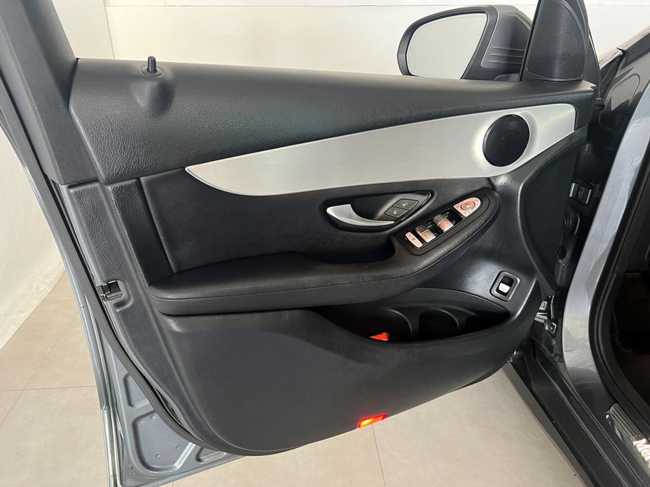 MERCEDES GLC - X253 GLC 220 d Sport 4matic auto