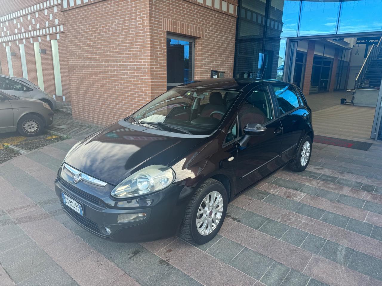 Fiat Punto Evo 1.4 5 porte Dynamic GPL