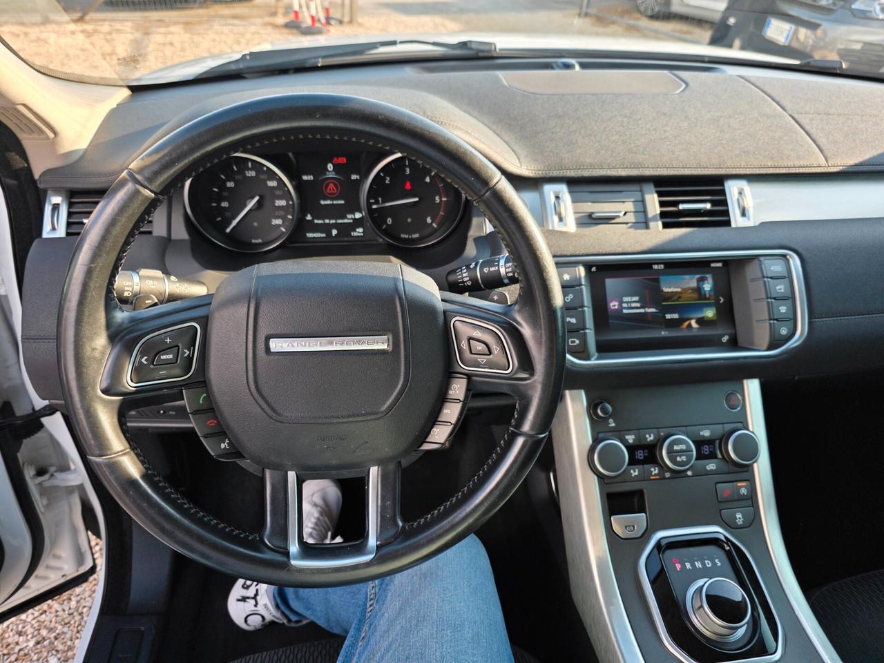 Land Rover Range Evoque 2.0 TD4 180 CV 5p. SE