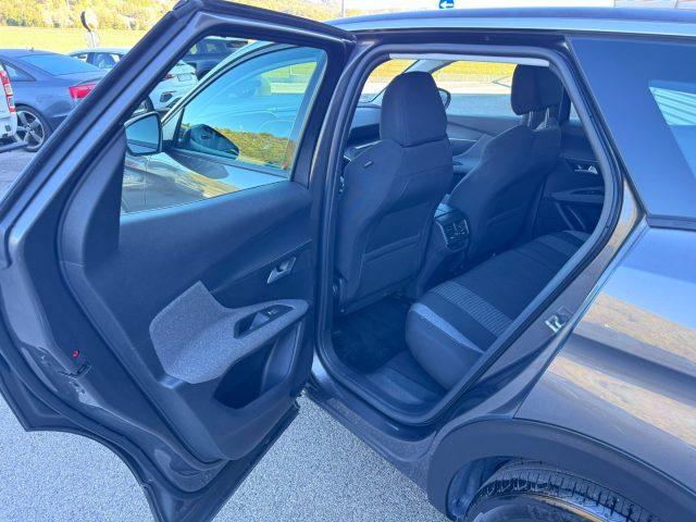 PEUGEOT 3008 130cv EAT8 ALLURE IVA ESPOSTA LEGGE 104