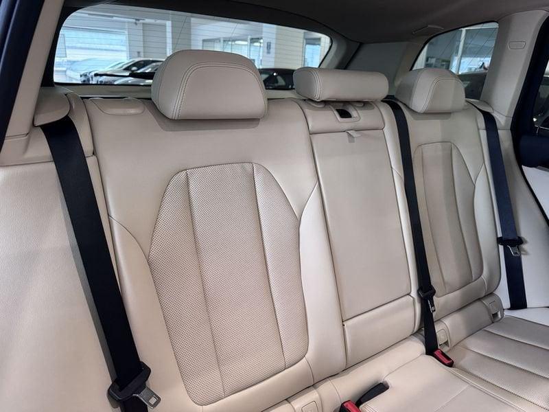 BMW X3 sDrive 18d MH48V Auto