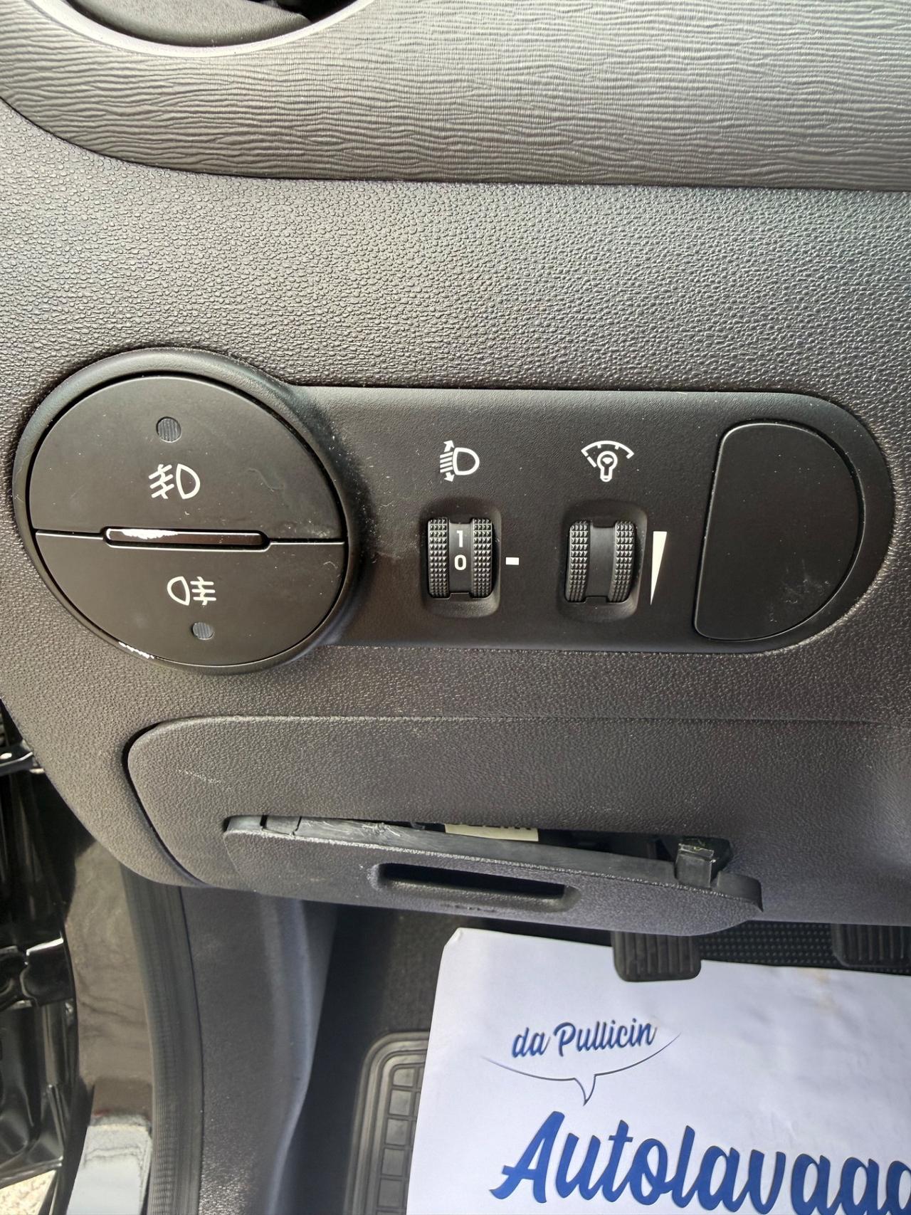 Hyundai i10 1.1 12V Econext Sound Edition