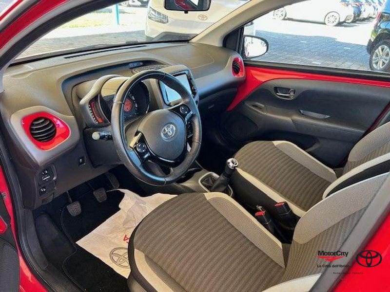 Toyota Aygo 1.0 VVT-i 69 CV 5 porte x-business
