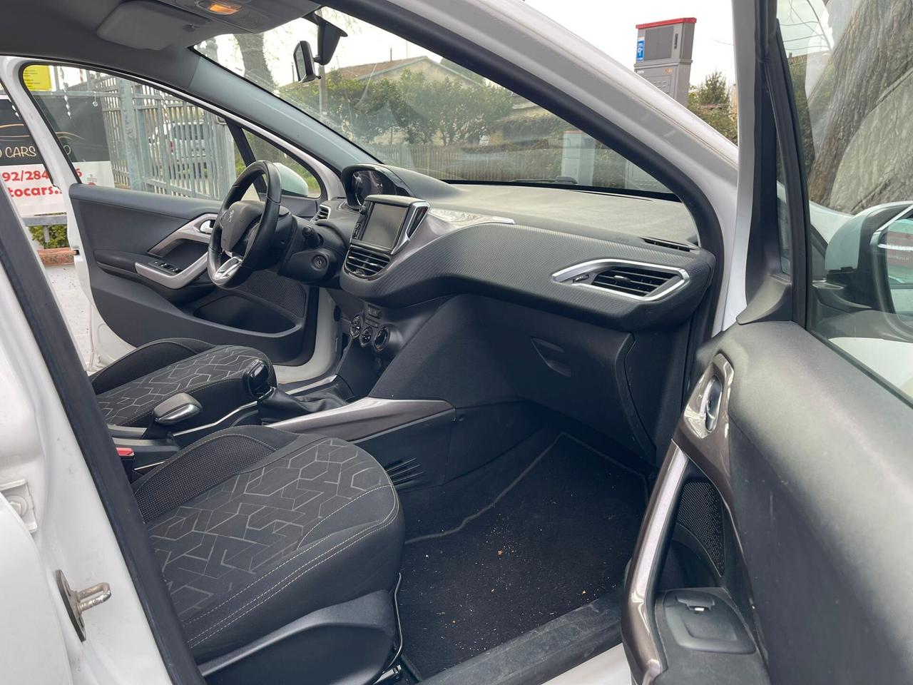 Peugeot 2008 1.2 VTi 82CV Allure