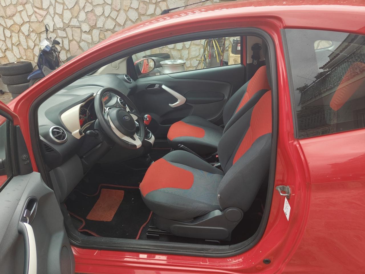 Ford Ka 1.3 TDCi 75CV Titanium