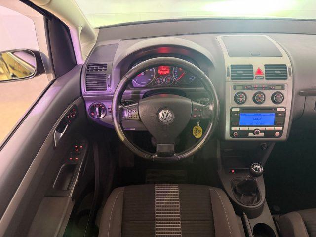 VOLKSWAGEN Touran 2.0 Highline Ecofuel