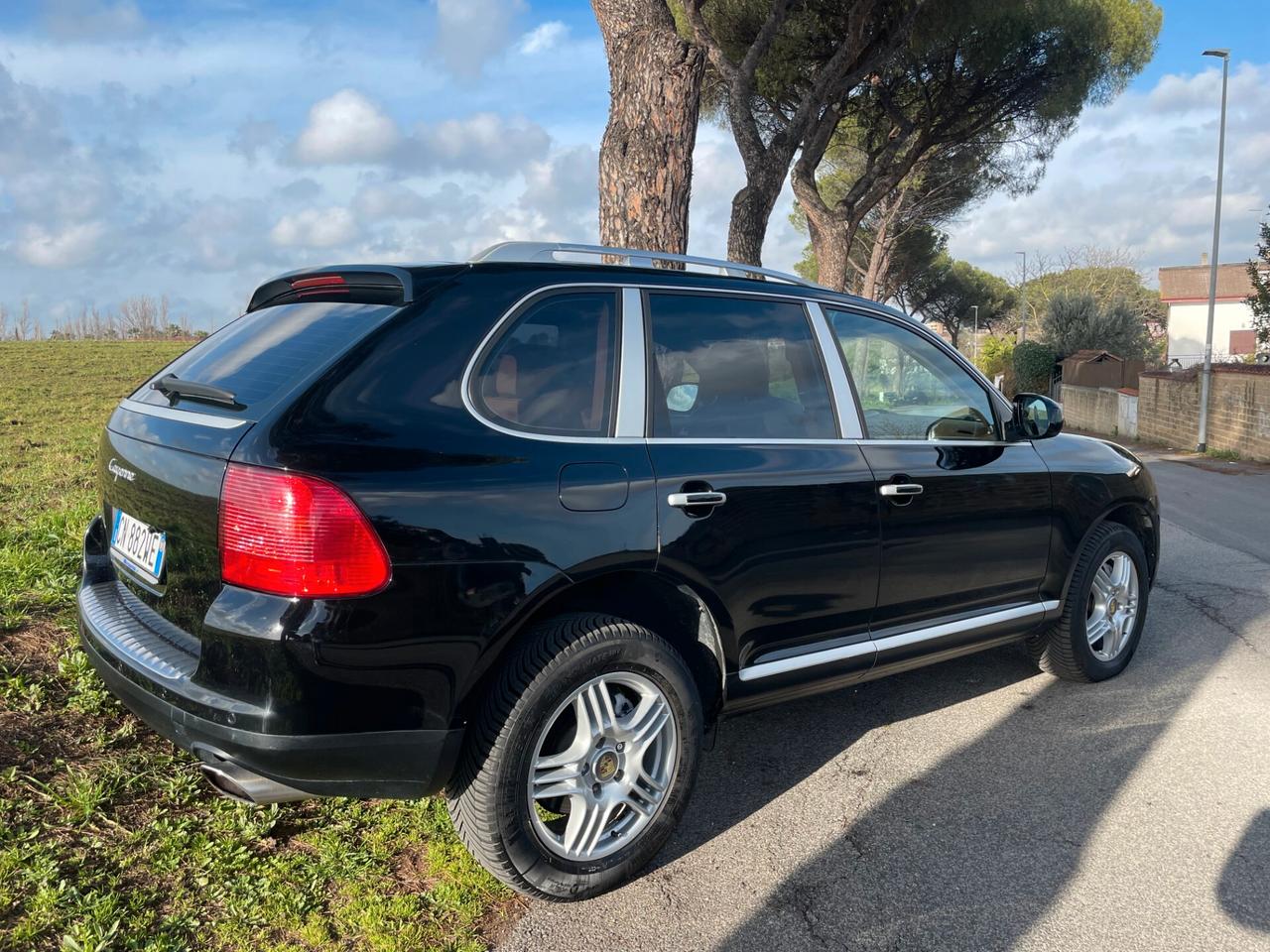 Porsche Cayenne 3.2 BENZINA, GPL