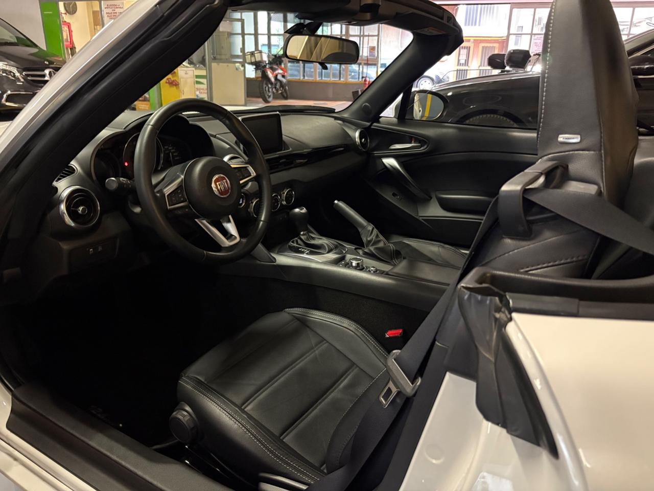 Fiat 124 Spider 1.4 MultiAir AT6 Lusso