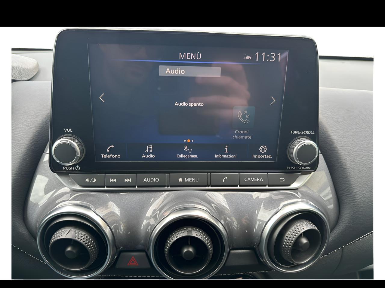 NISSAN JUKE N-CONNECTA DCT