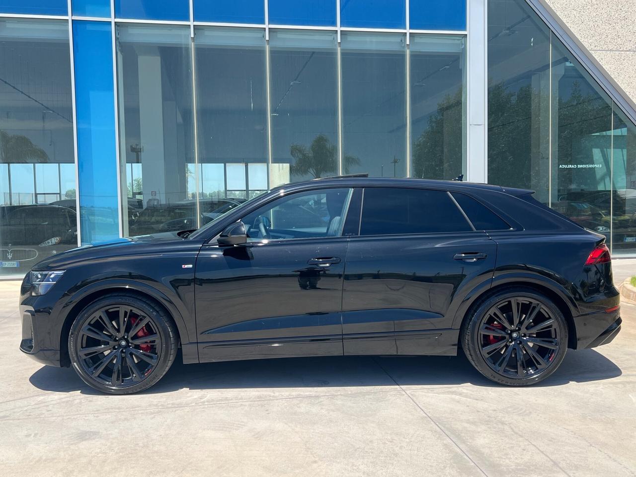 Audi Q8 SUV TDI quattro 286Cv tiptronic S line edition Possibilità noleggio no scoring