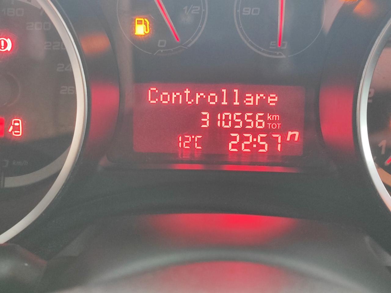 Alfa Romeo Giulietta 1.6 JTDm-2 120 CV Distinctive