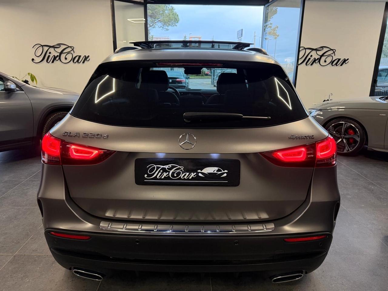MERCEDES-BENZ GLA 220D PREMIUM 2.0 190CV 4MATIC TETTO NAVI CAM ANNO 2023