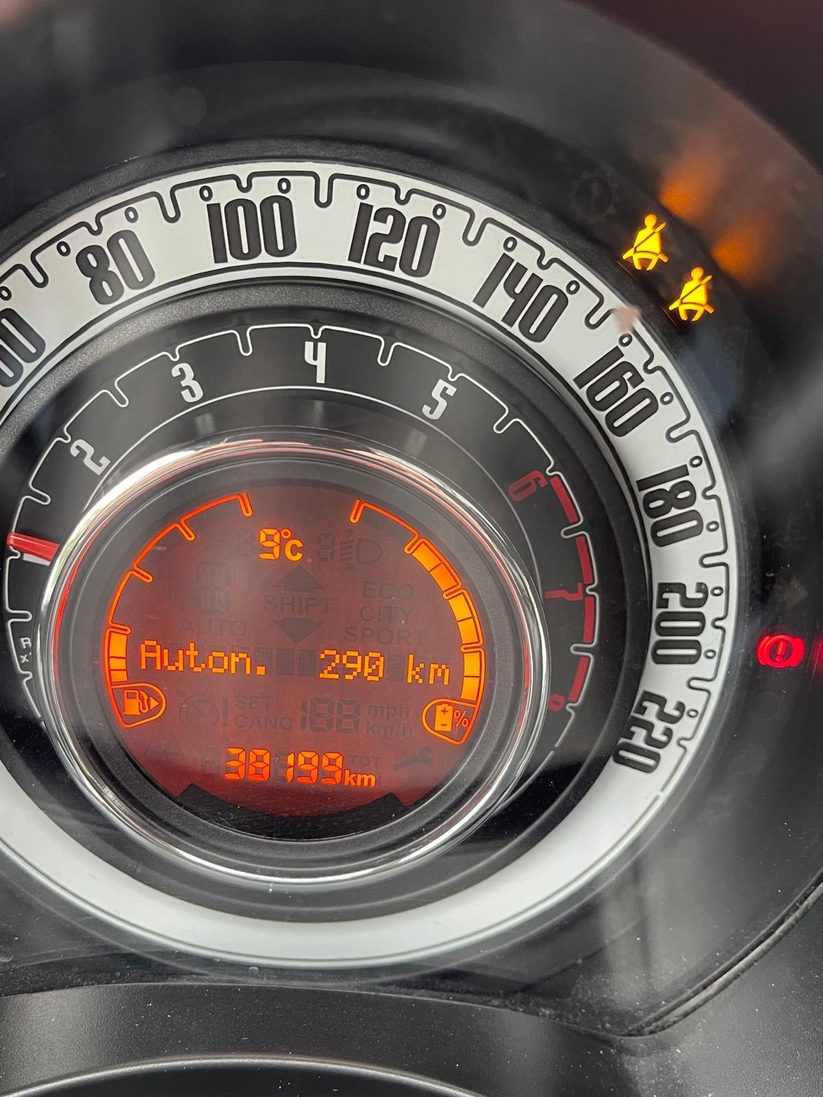 Fiat 500 HIBRID DOLCEVITA NEO PATENTATI TETTO PANORAMICO APPLE CAR PLAY BLUETOOTH CRUISE FULL LED