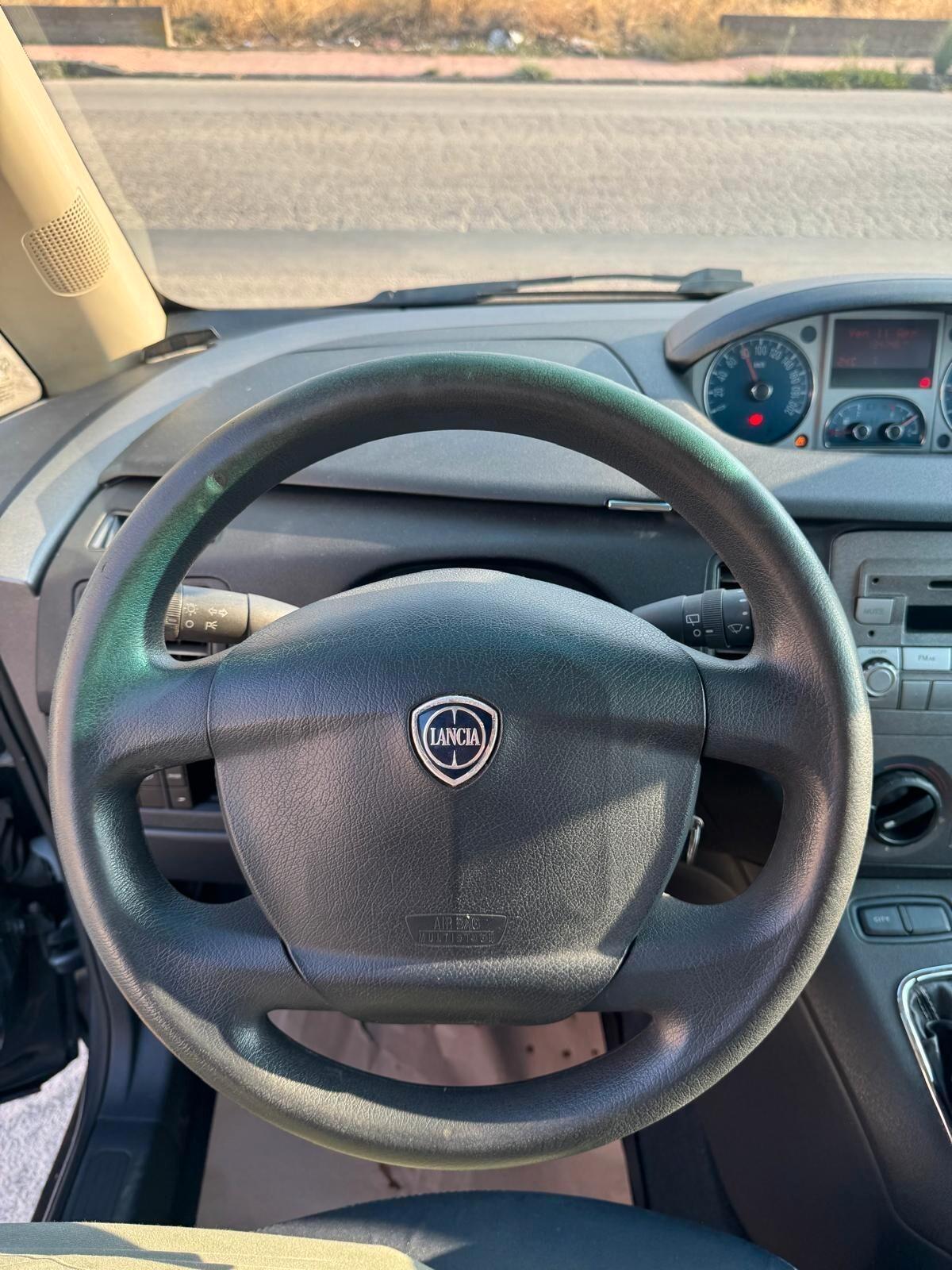 Lancia MUSA 1.3 Mjt 95 CV Gold