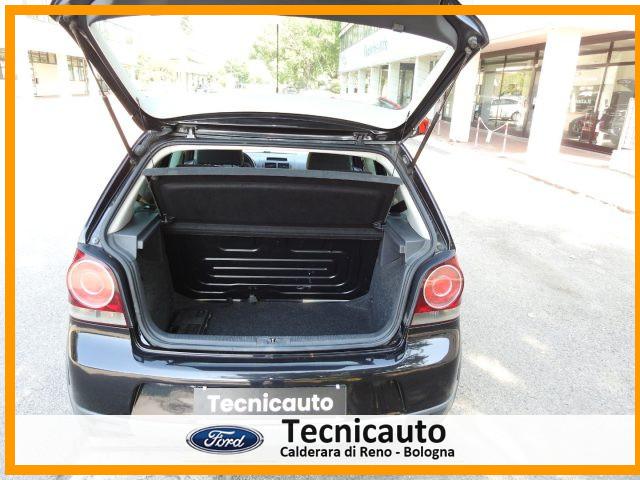VOLKSWAGEN Polo Cross 1.4/80CV 16V *NEOPATENTATO*