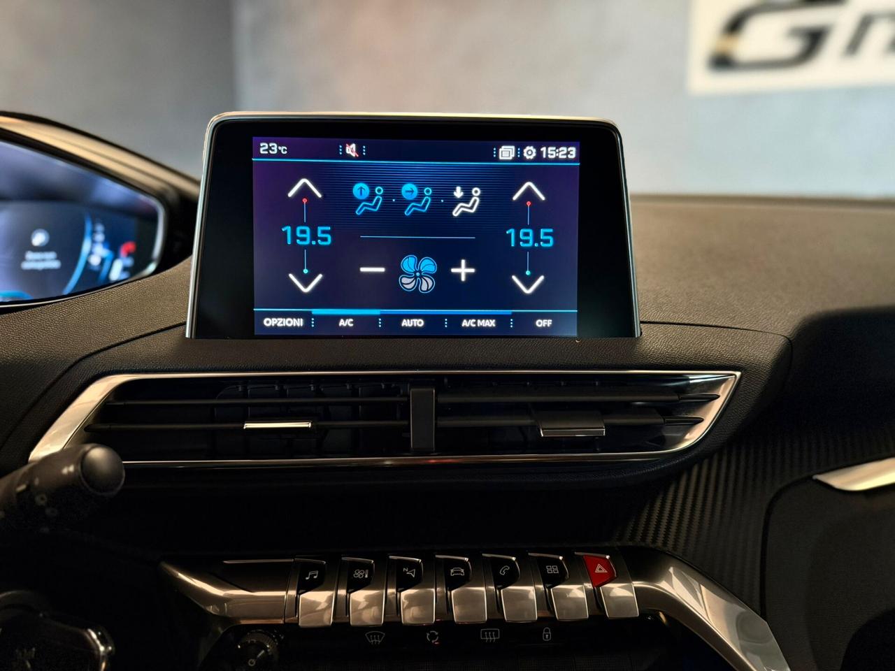 Peugeot 5008 BlueHDi 130 S&S Business