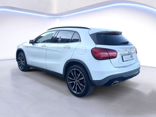 MERCEDES-BENZ GLA 200 2.2 d 136 CV Automatic 4Matic Premium