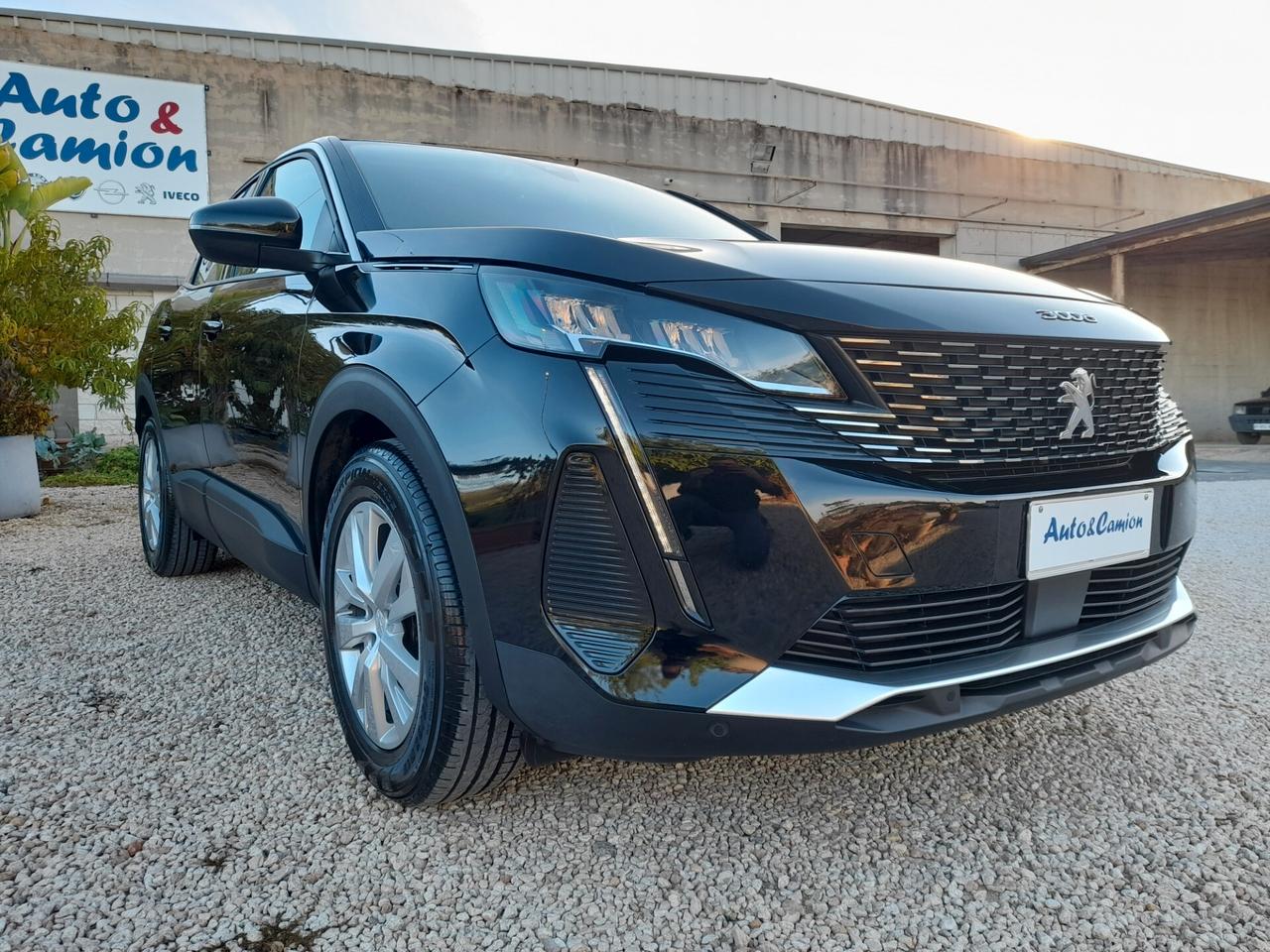 Peugeot 3008 BlueHDi 130 CAMBIO MANUALE ANNO 2022