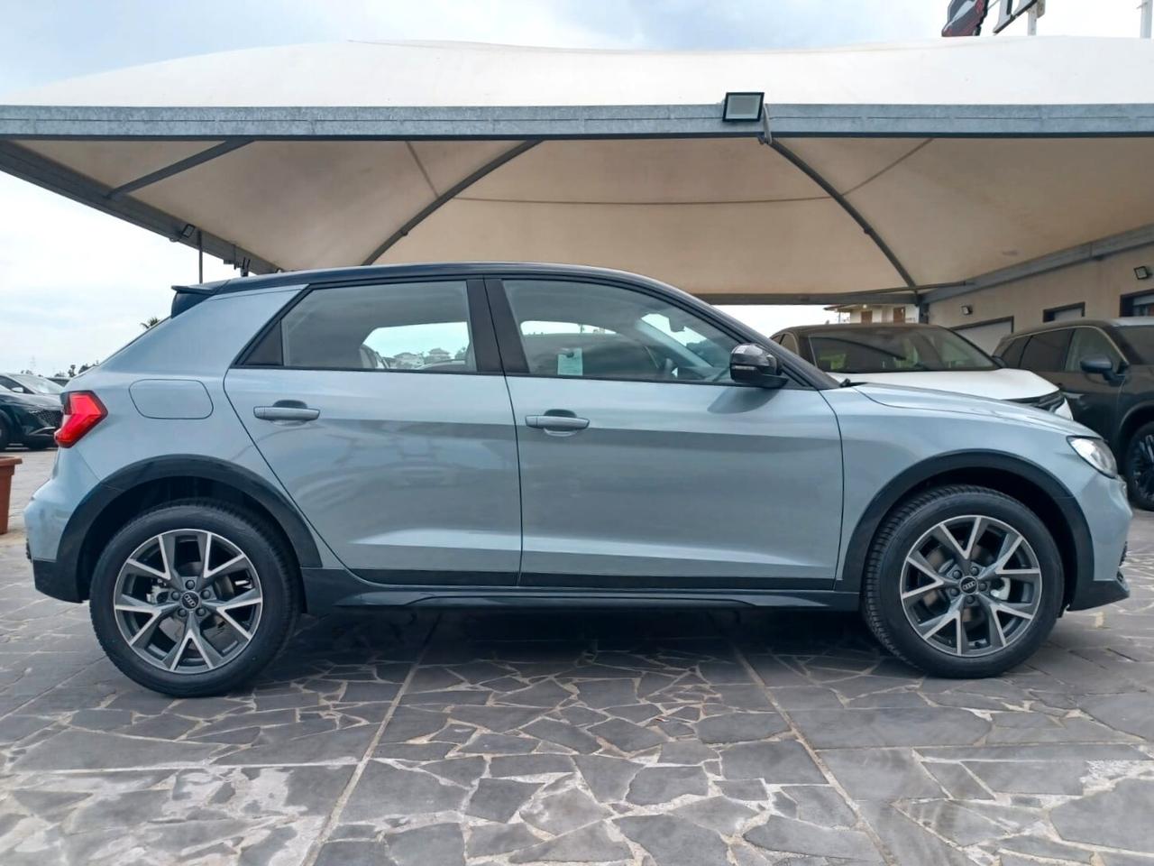 Audi A1 allstreet 30 TFSI S tronic Identity Contrast