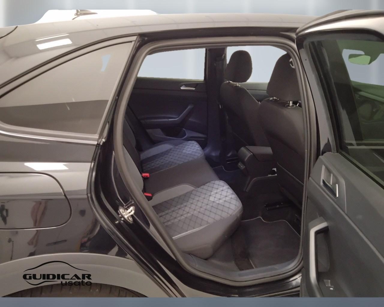 VOLKSWAGEN Taigo - Taigo 1.0 tsi R-Line 115cv dsg