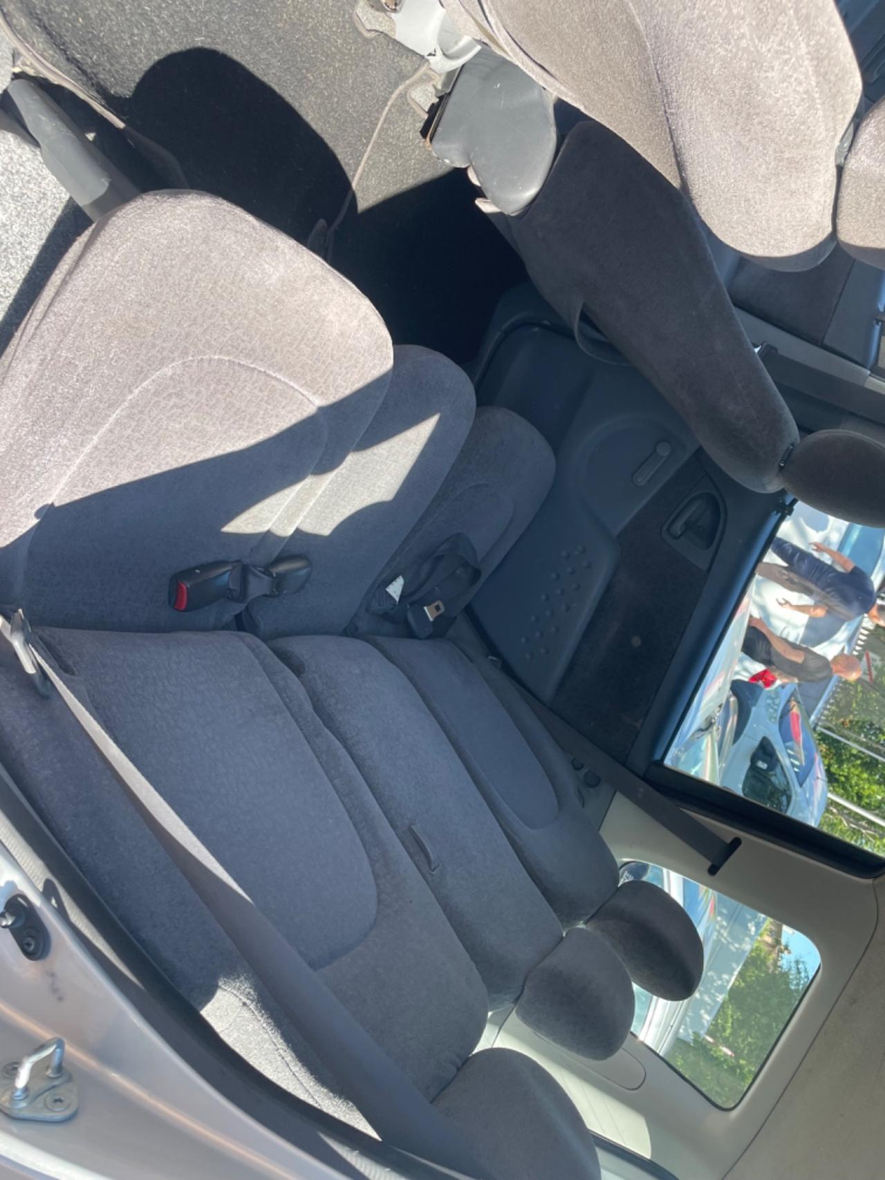 Toyota Yaris Verso 1.3i 16V cat Sol