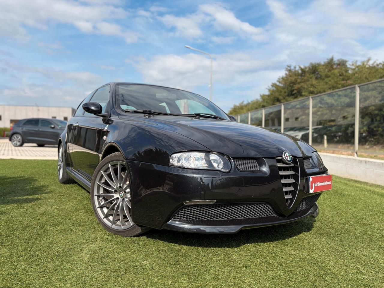 Alfa Romeo 147 3.2i V6 24V cat 3 porte GTA