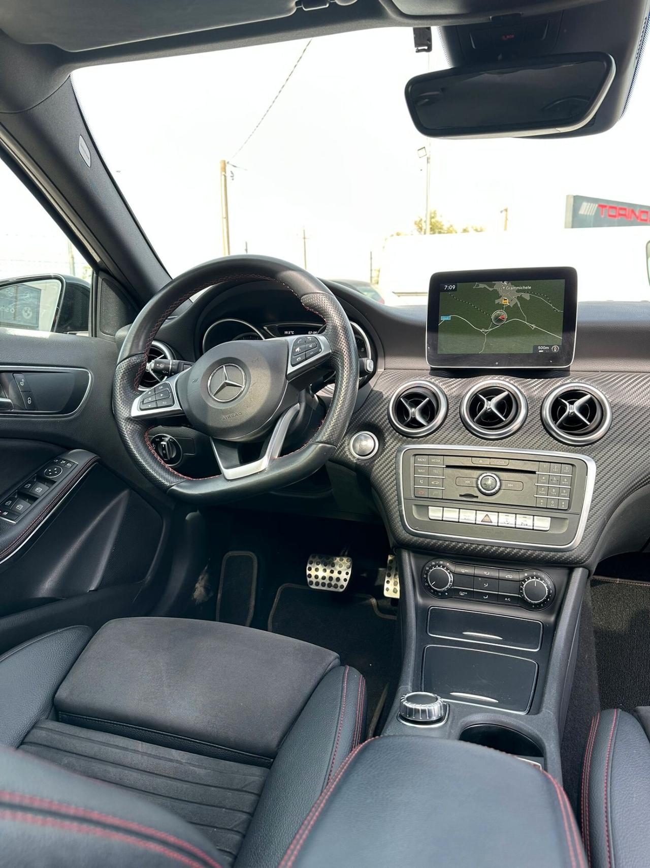 Mercedes-benz A 180 d Automatic Premium