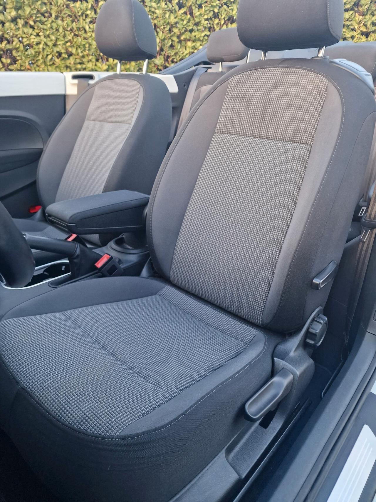 Volkswagen Maggiolino Cabrio 1.4 TSI 105cv