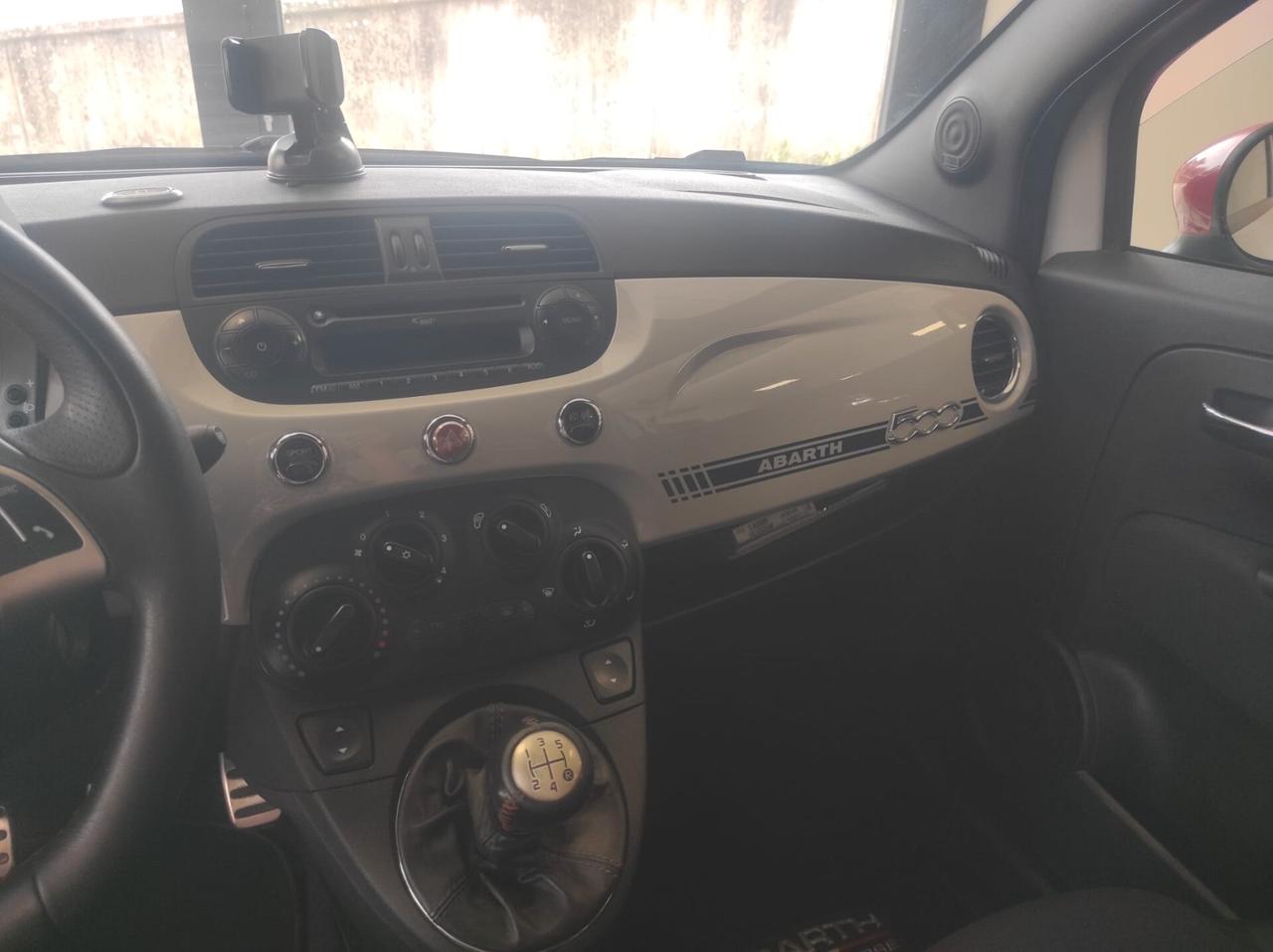 Abarth 500 con kit EsseEsse 1.4 Turbo T-Jet 160 CV Turismo