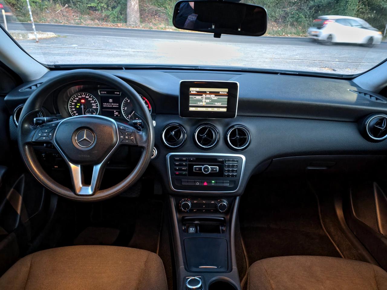 Mercedes-benz A 180 CDI Automatic Dark Night Edition E5B Automatico NEO 2014