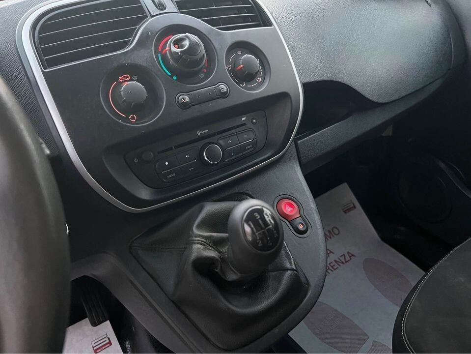 Renault Kangoo 1.5 dCi 75CV 3 porte Stop & Start Life PORTAPACCHI - SENSORI DI PARCHEGGIO ...