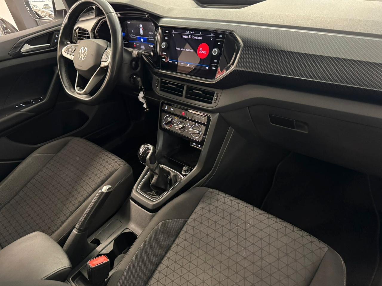 Volkswagen T-Cross 1.0 TSI Sport