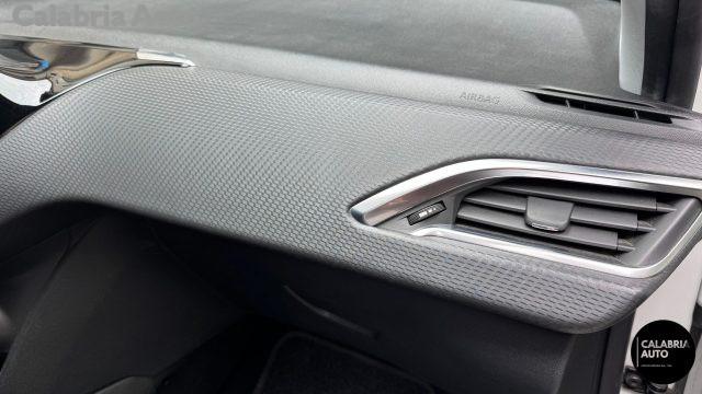 PEUGEOT 208 1° serie BlueHDi 100 S&S 5 porte Signature