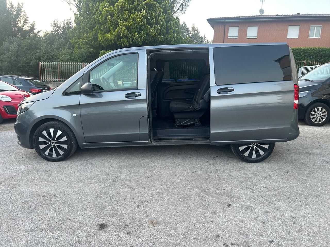Mercedes-benz Vito 2.2 119 CDI Mixto Automatico