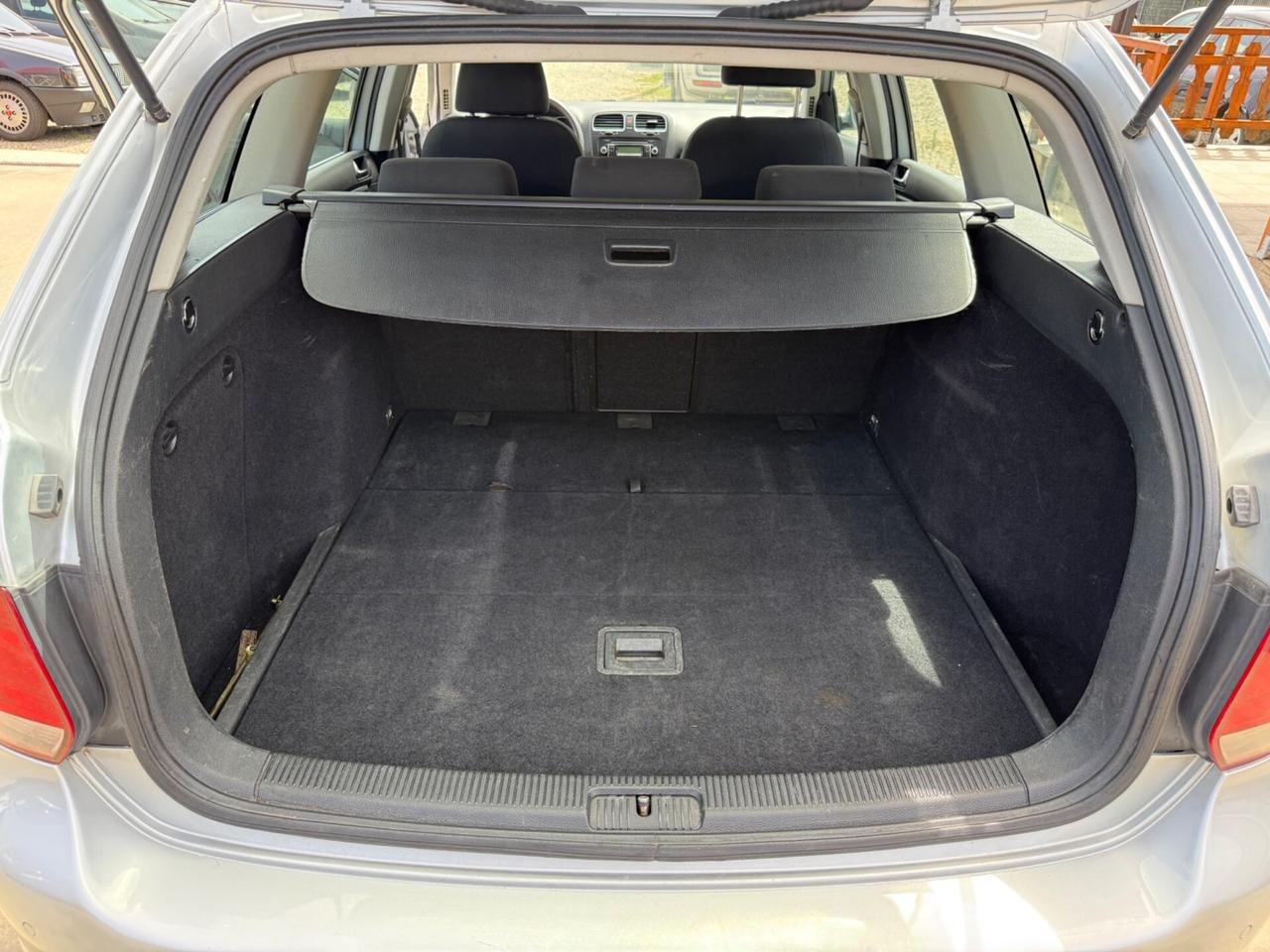 Volkswagen Golf Variant 1.6 TDI DPF Comfortline