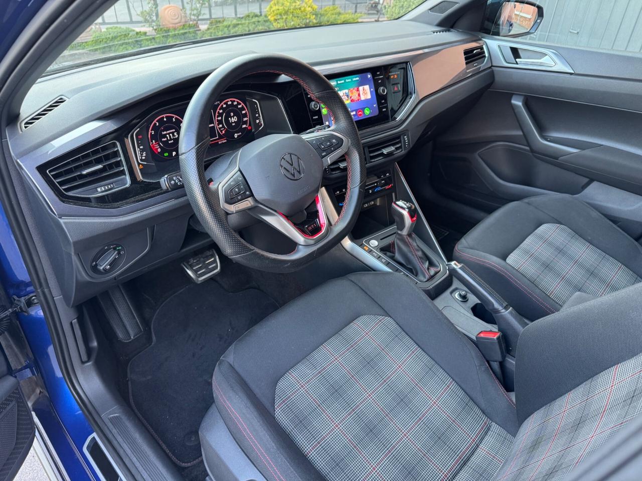 Volkswagen Polo 2.0 TSI DSG GTI