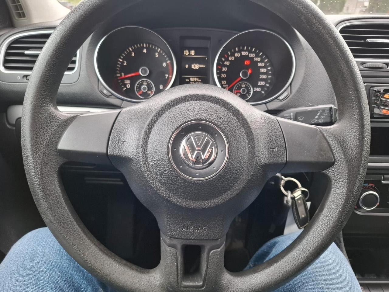 Volkswagen Golf Utilitaria