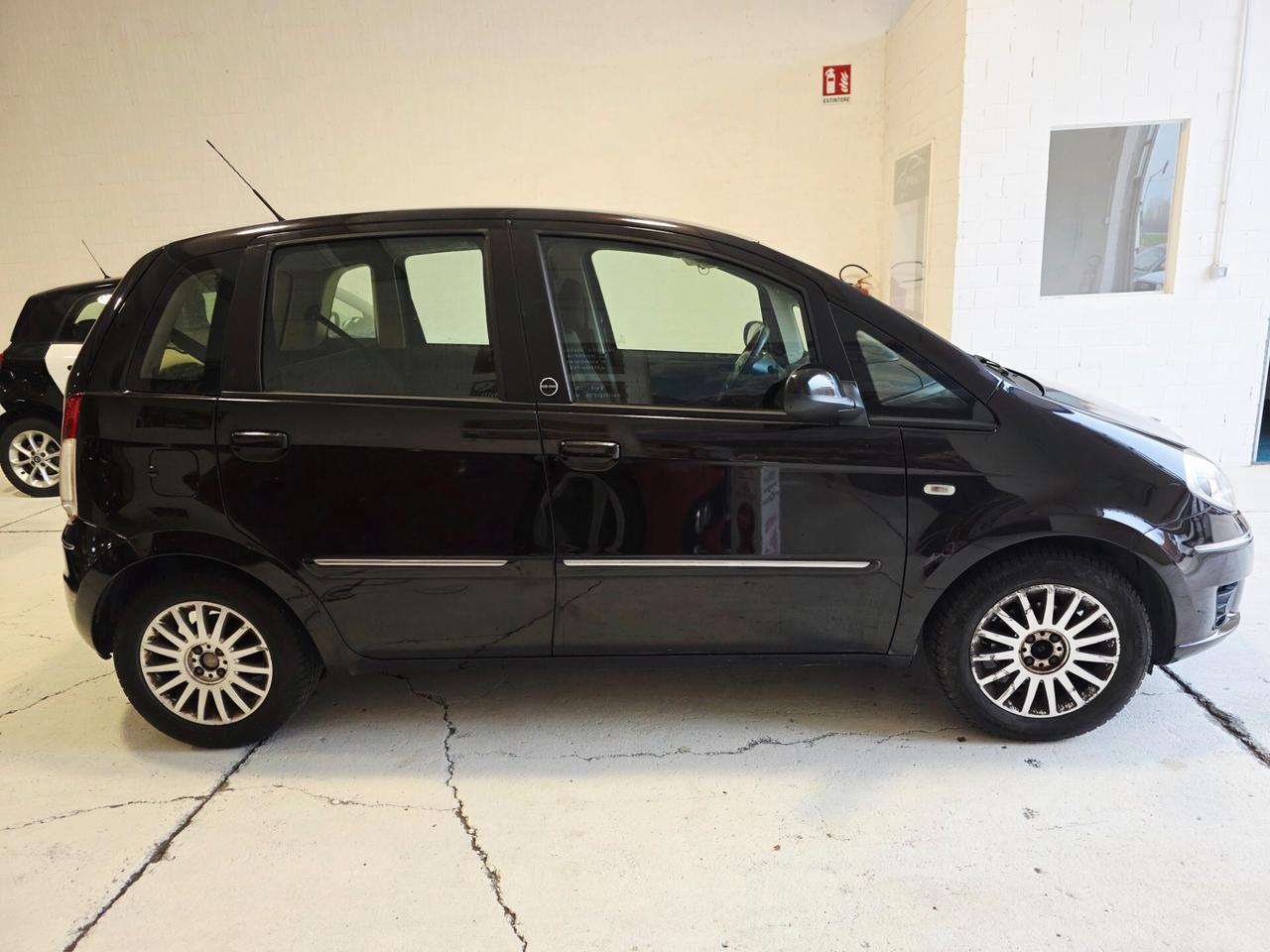 Lancia MUSA 1.4 8V Ecochic (GPL) Diva