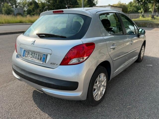 Peugeot 207 Plus 1.4 8V 75CV 5p. ECO GPL
