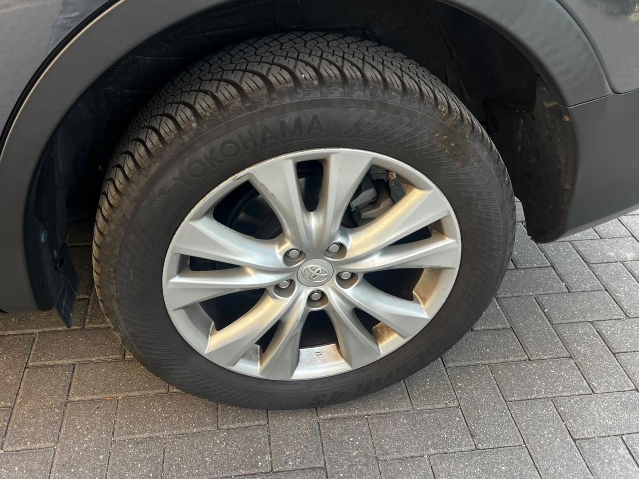 Toyota RAV 4 RAV4 2.2 D-4D 4WD Style