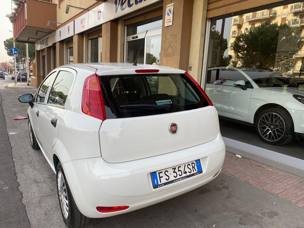 Fiat Punto 1.3 MJT II S&S 95 CV 5 porte Street