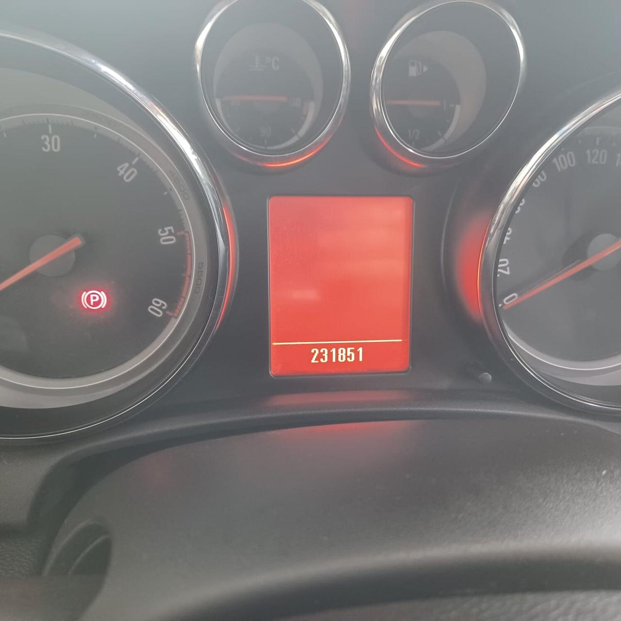 FULL OPTIONAL NEOPATENTATI ASTRA 1.7 TDI