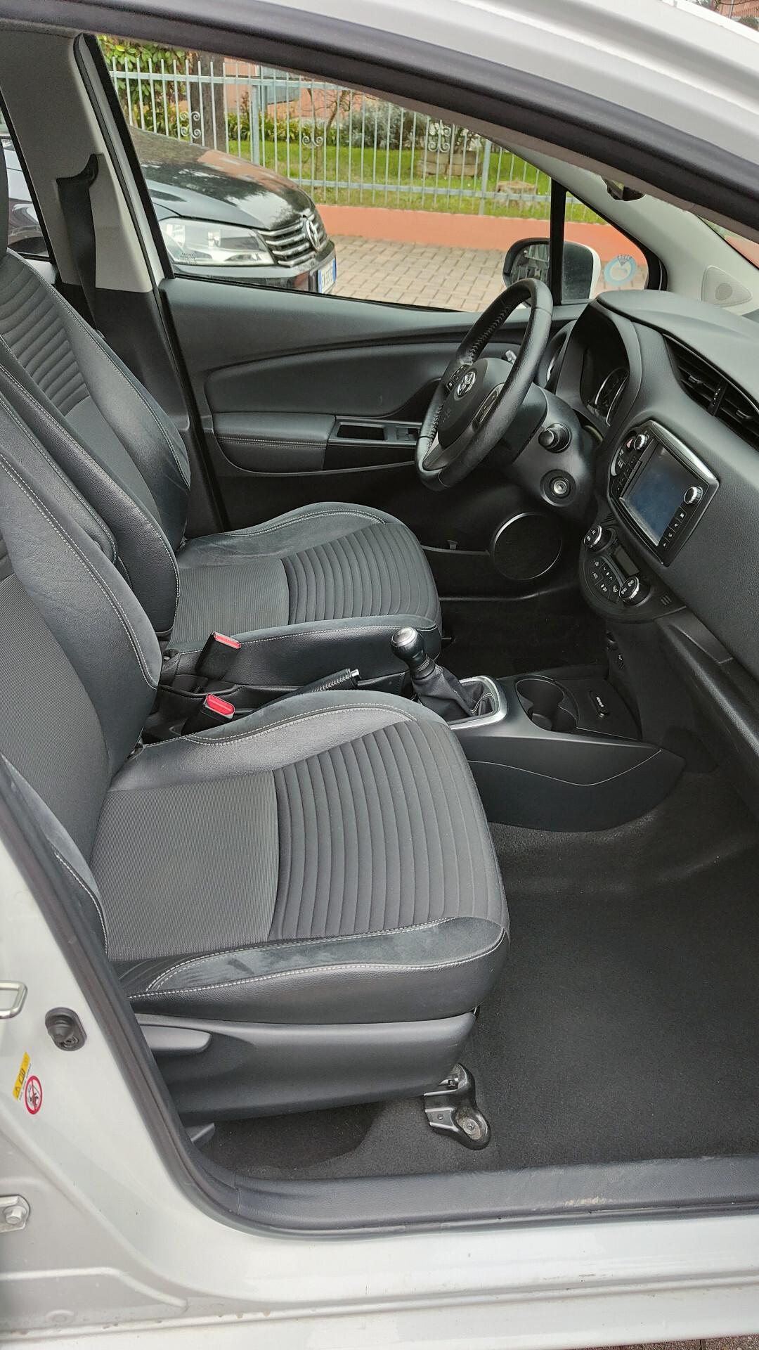 Toyota Yaris 1.0 OK NEO PATENTATI STUPENDA