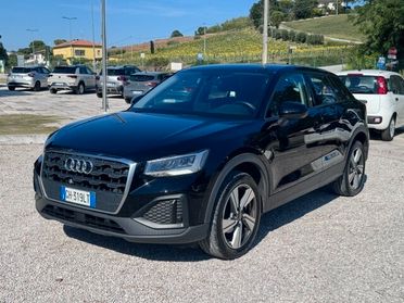 Audi Q2 30 TFSI Identity Black