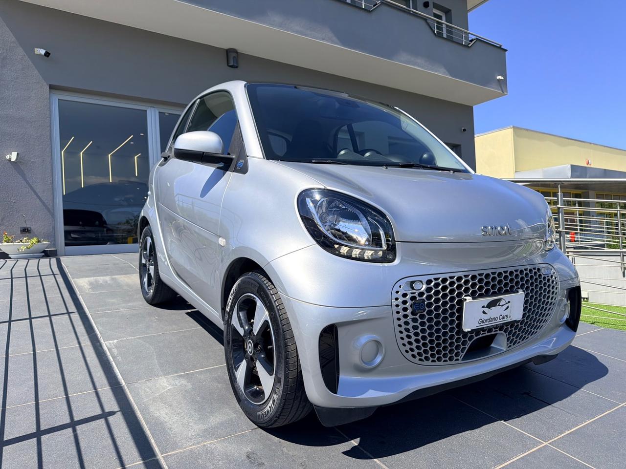 Smart ForTwo EQ Passion uff Mercedes in garanzia