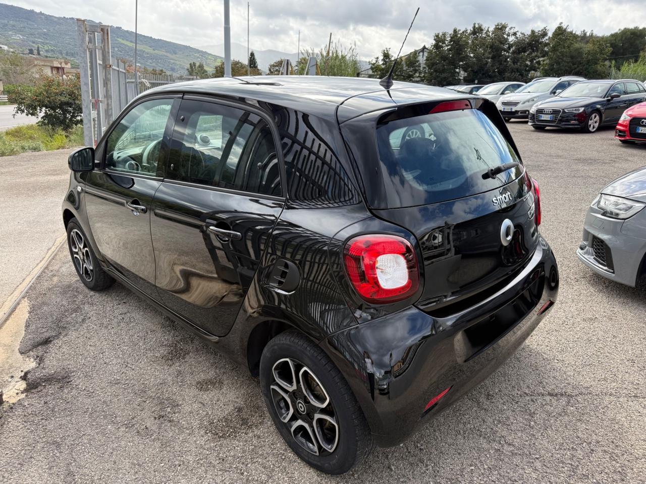 Smart ForFour 70 1.0 Passion