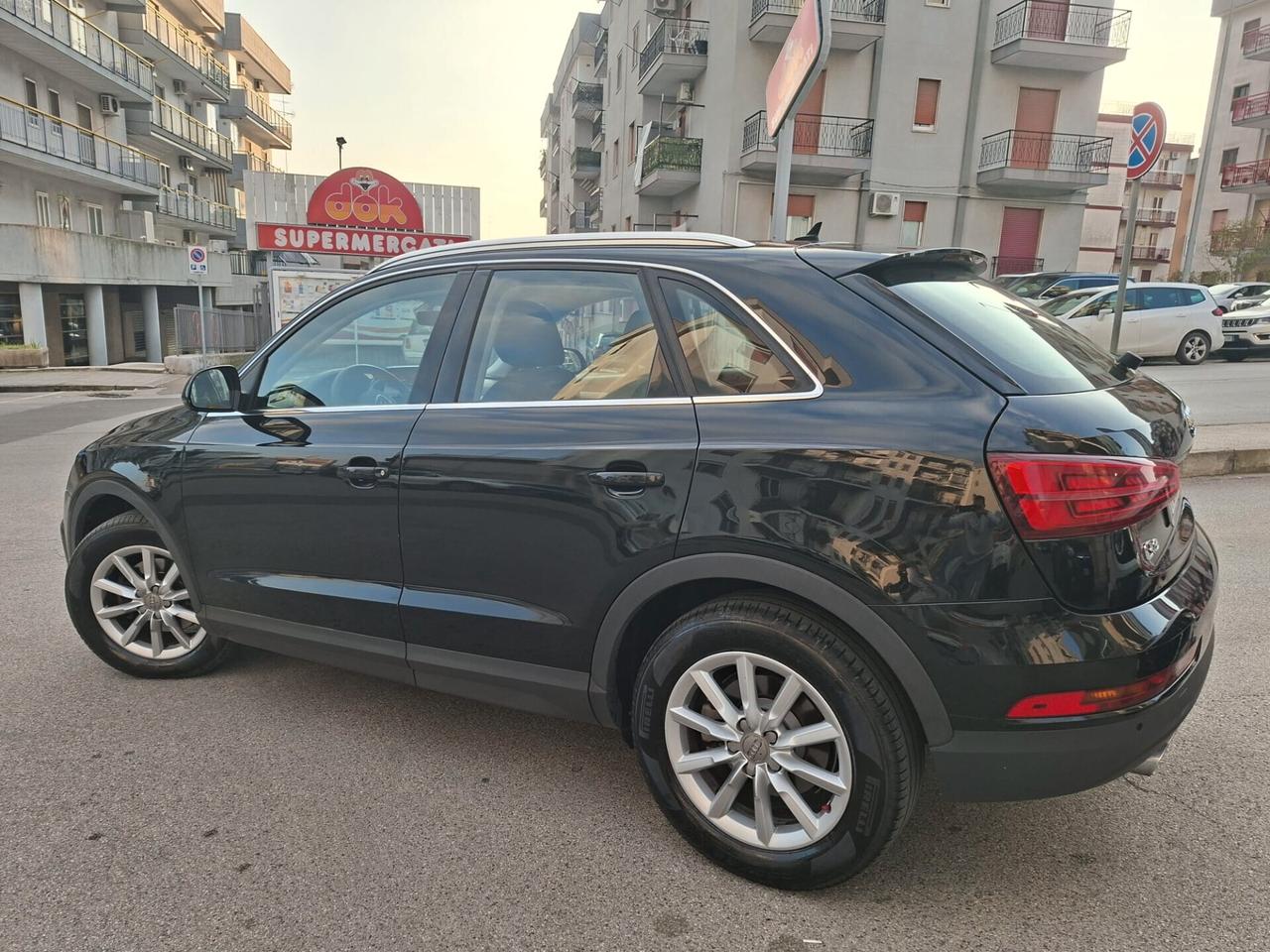Audi Q3 2.0 TDI * Navi * Full Led * Garantita 12 Mesi