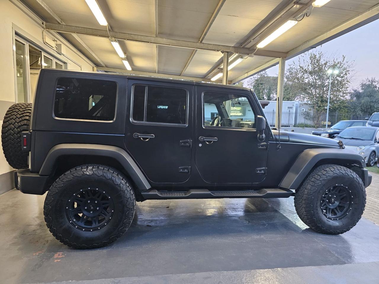 Jeep Wrangler Unlimited 2.8 CRD DPF Rubicon Auto